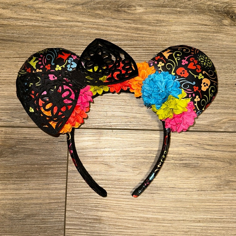 Disney Rainbow Lace Mickey Mouse Ears Headband